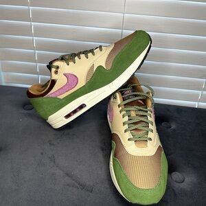 Air max 1 SH Treeline.